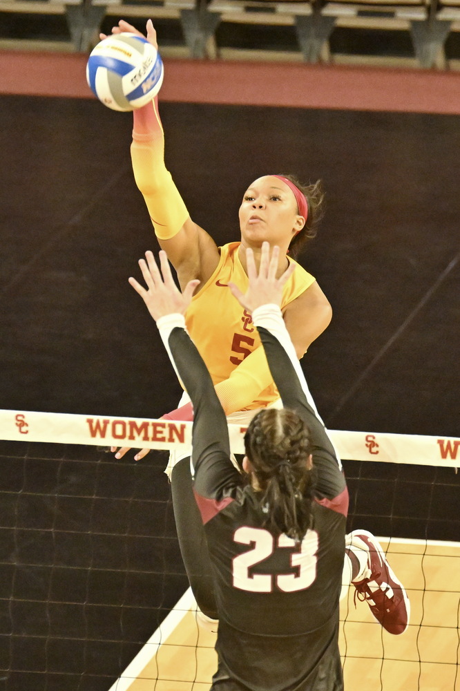 usc-women-s-volleyball-team-plays-two-home-games-this-week-culver