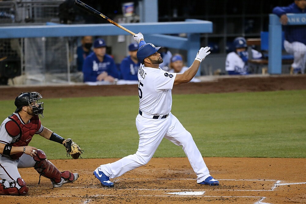 Pujols hits 1st homer with Dodgers and 668th of his career